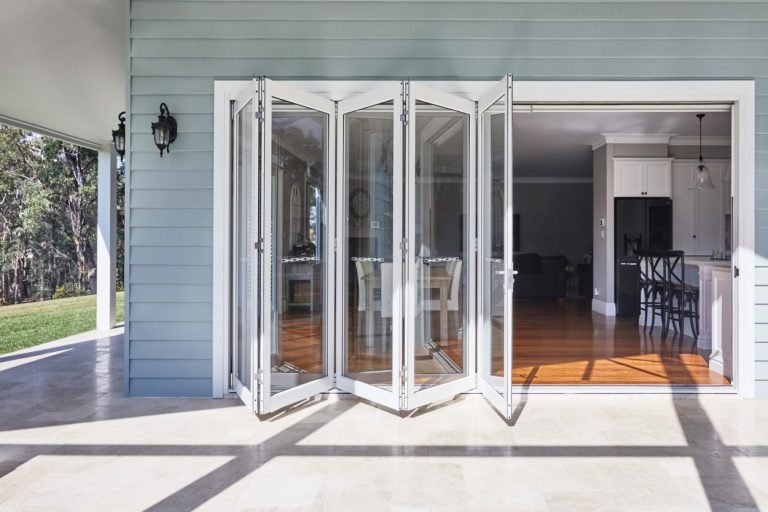Wideline paragon bifold doors